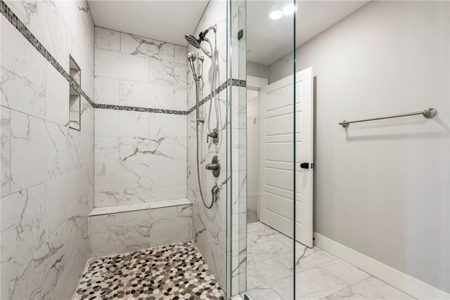 448 SW C Street, Bentonville, AR 72712