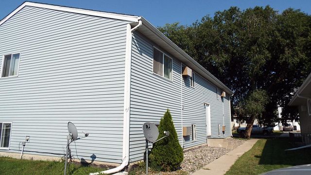 1026 16th Street N, Fargo, ND 58102