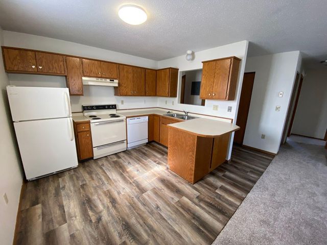 1026 16th Street N, Fargo, ND 58102