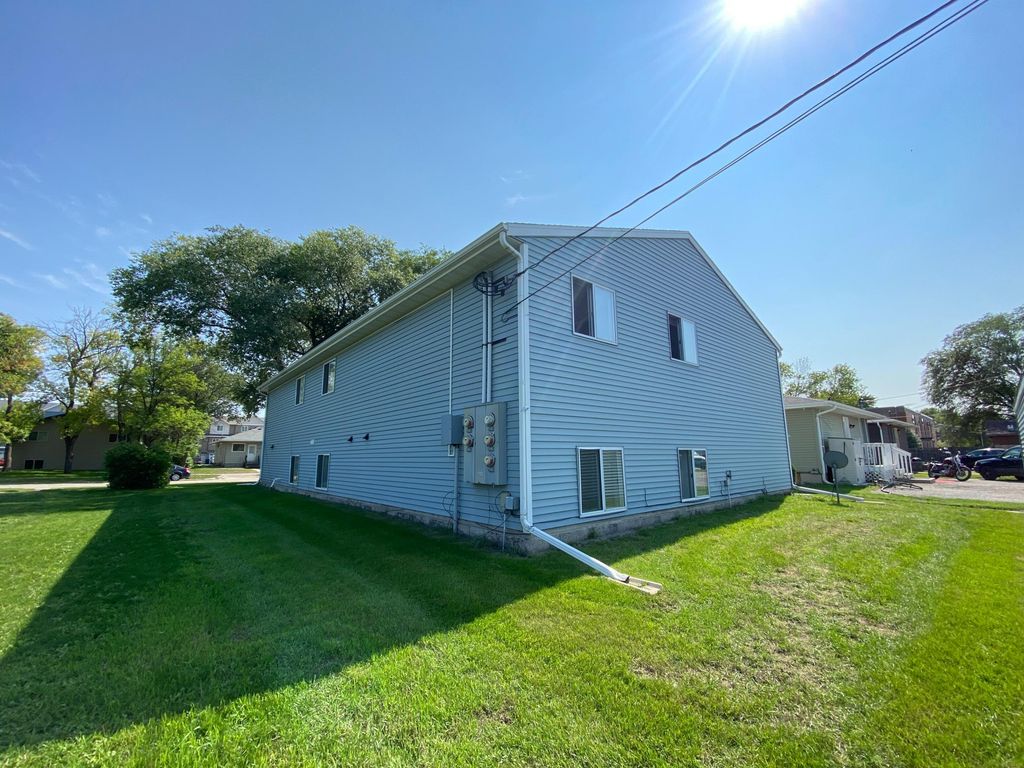 1026 16th Street N, Fargo, ND 58102