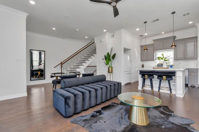 4033 Buck Street, Houston, TX 77020
