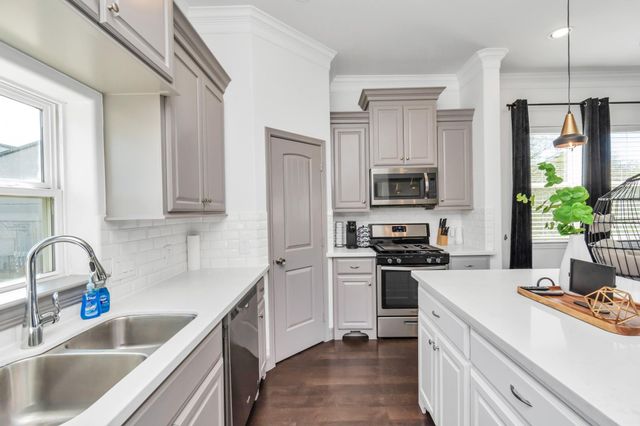 4033 Buck Street, Houston, TX 77020