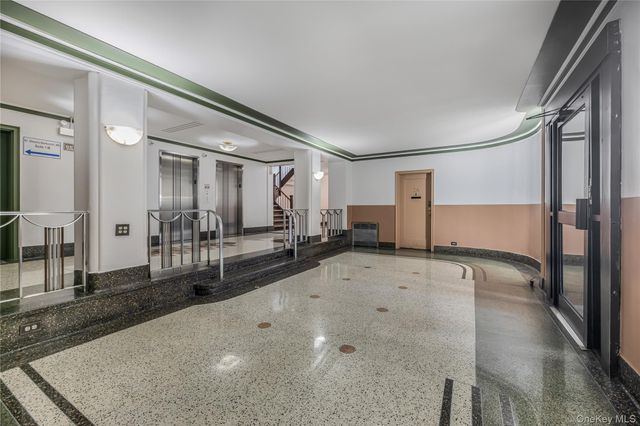 2190 Boston Road 4G, Bronx, NY 10462