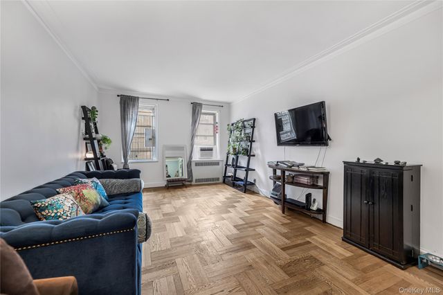 2190 Boston Road 4G, Bronx, NY 10462