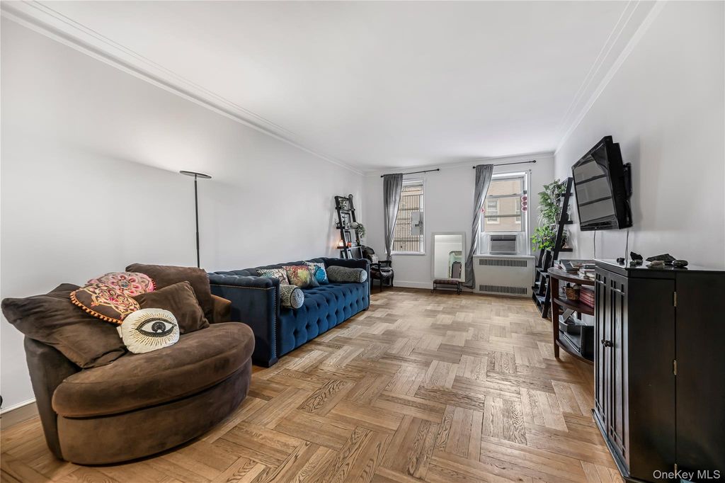 2190 Boston Road 4G, Bronx, NY 10462