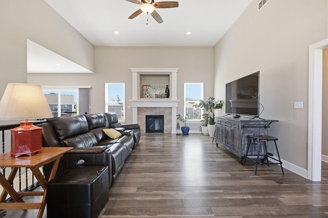 2114 MACE CT, Columbia, MO 65201