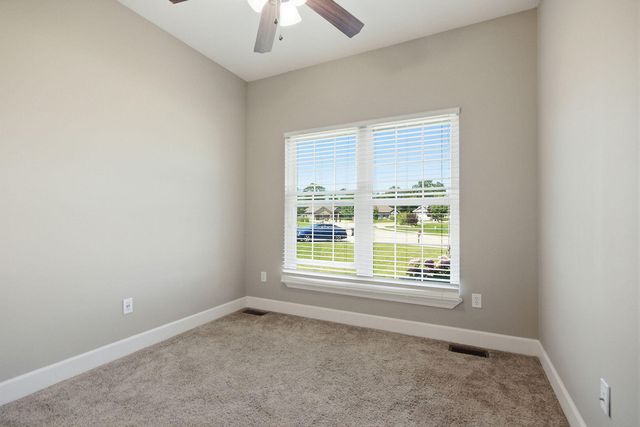 2114 MACE CT, Columbia, MO 65201