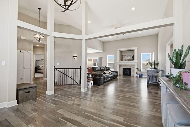 2114 MACE CT, Columbia, MO 65201