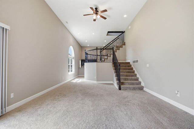 2114 MACE CT, Columbia, MO 65201