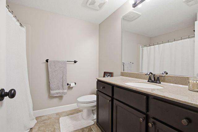 2114 MACE CT, Columbia, MO 65201