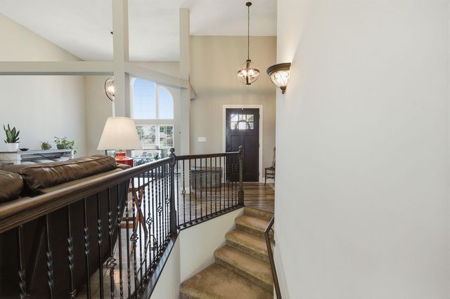 2114 MACE CT, Columbia, MO 65201