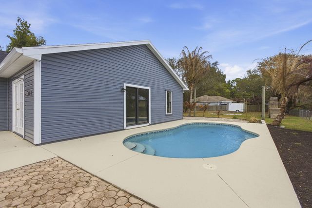 701 Bartow Street, Fort Pierce, FL 34982