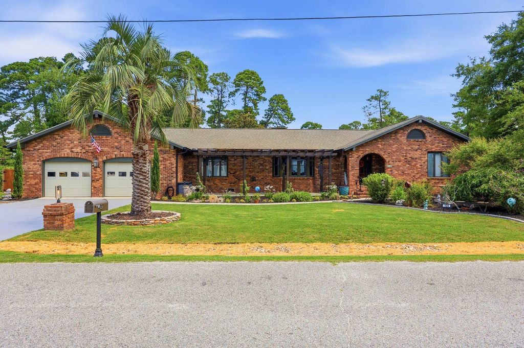109 E Coker Ln., Conway, SC 29526