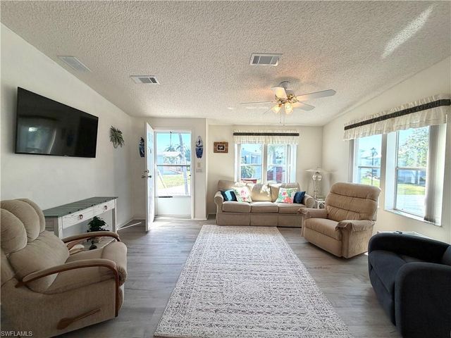 4700 Sawmill DR W, Estero, FL 33928