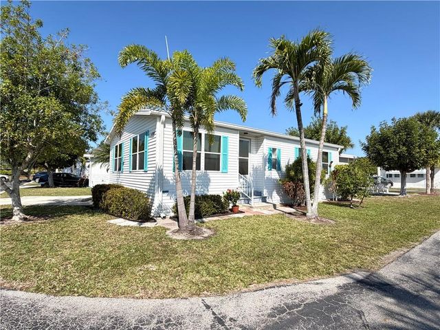 4700 Sawmill DR W, Estero, FL 33928