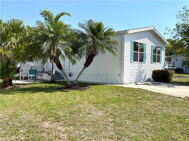 4700 Sawmill DR W, Estero, FL 33928