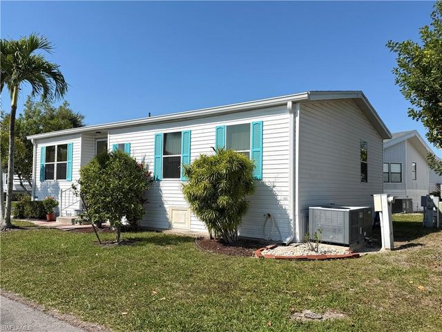 4700 Sawmill DR W, Estero, FL 33928