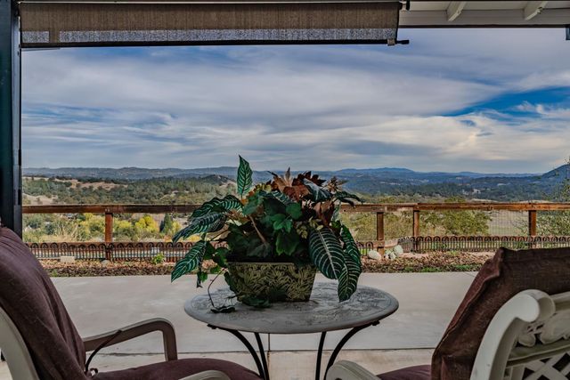 10370 Spunn Rd, Jackson, CA 95642