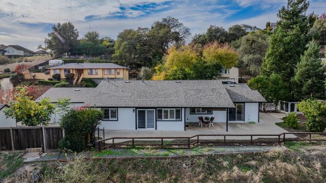 10370 Spunn Rd, Jackson, CA 95642