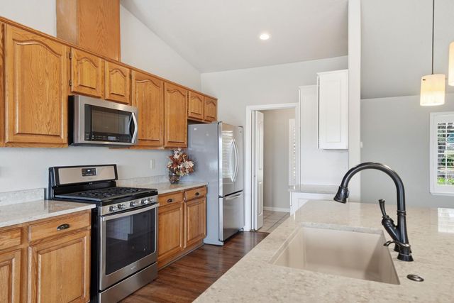 10370 Spunn Rd, Jackson, CA 95642