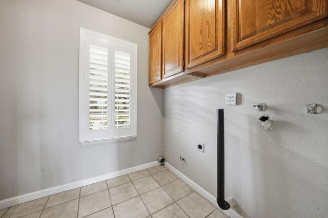 10370 Spunn Rd, Jackson, CA 95642