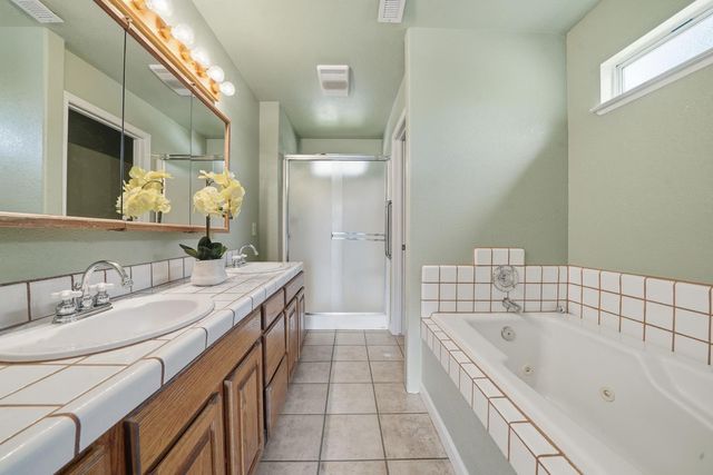 10370 Spunn Rd, Jackson, CA 95642