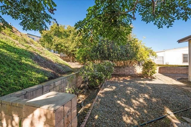 1175 La Moree Road, San Marcos, CA 92078