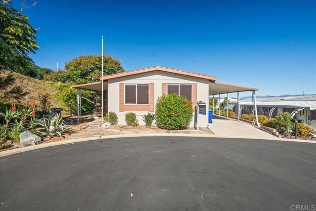 1175 La Moree Road, San Marcos, CA 92078