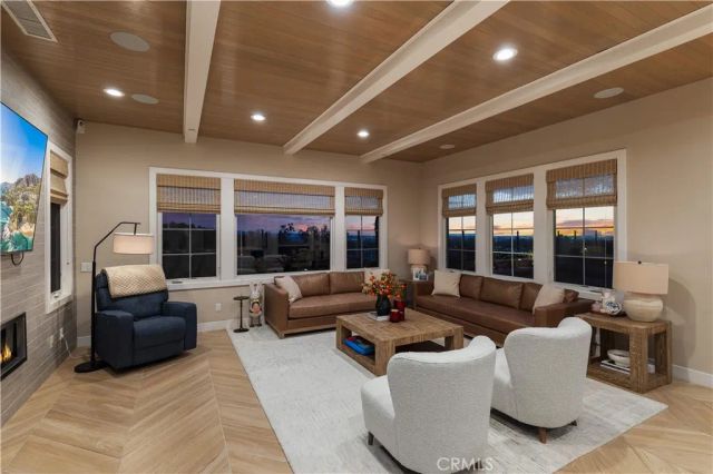 100 Boulder Pass, Irvine, CA 92602