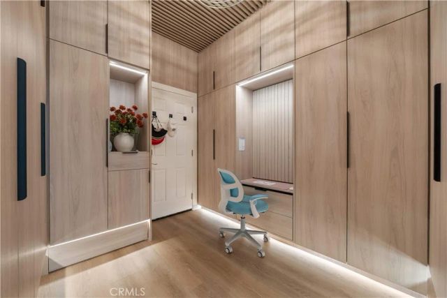 100 Boulder Pass, Irvine, CA 92602