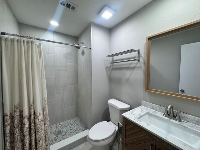 13903 TIMBERLAND DRIVE 204, Orlando, FL 32824