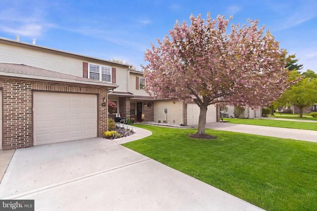 69 JEFFERSON DRIVE, Spotswood, NJ 08884
