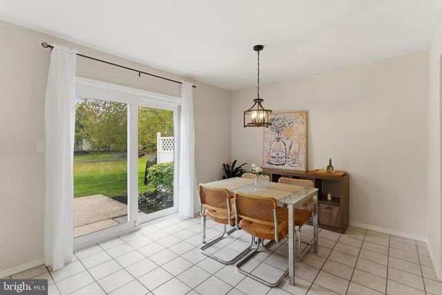 69 JEFFERSON DRIVE, Spotswood, NJ 08884