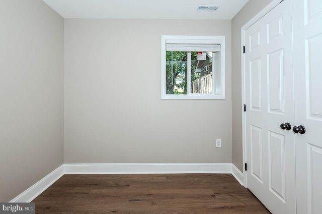 7730 MIDDLEGATE CT, Pasadena, MD 21122
