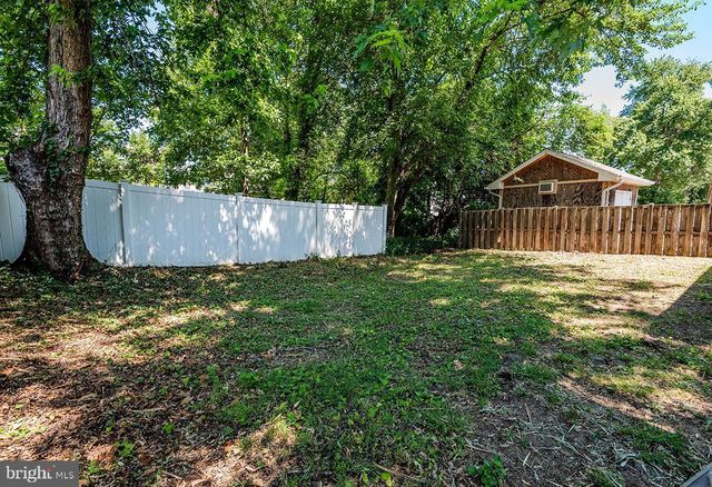 7730 MIDDLEGATE CT, Pasadena, MD 21122