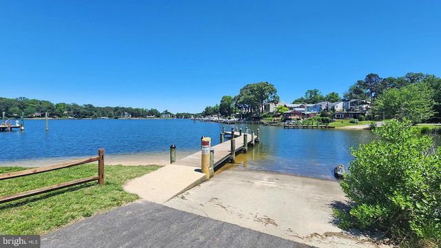 7730 MIDDLEGATE CT, Pasadena, MD 21122
