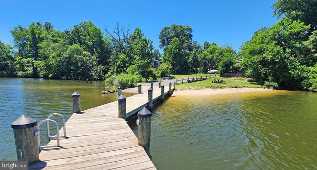 7730 MIDDLEGATE CT, Pasadena, MD 21122