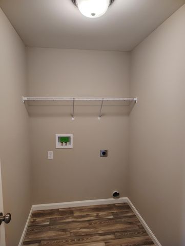 10725 Melbury Court, 296GL, Independence, KY 41051