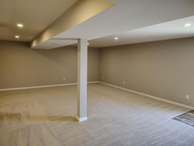 10725 Melbury Court, 296GL, Independence, KY 41051
