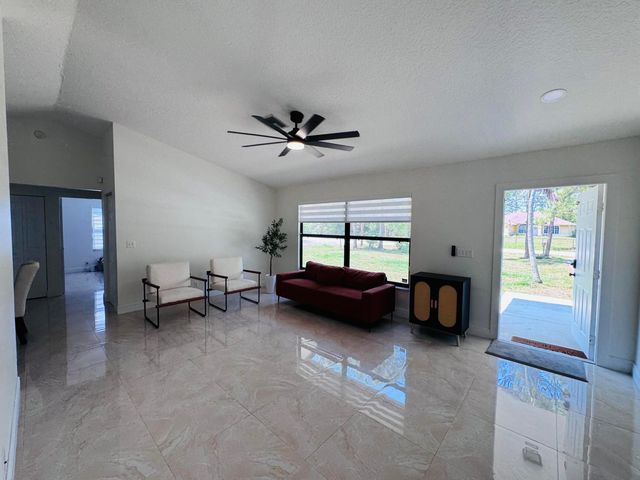14196 N 77TH Place N, The Acreage, FL 33470