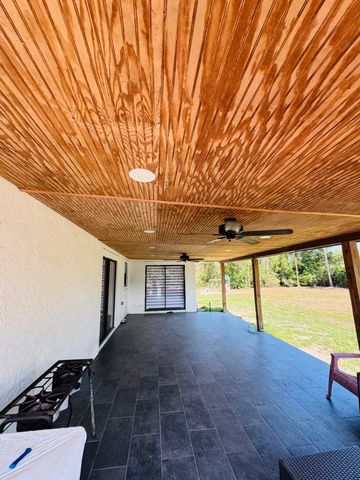 14196 N 77TH Place N, The Acreage, FL 33470
