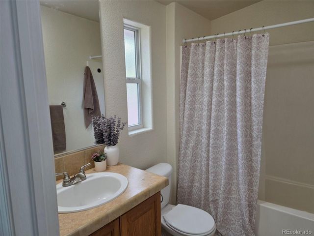 10216 Rodeo Park Dr, Poncha Springs, CO 81242