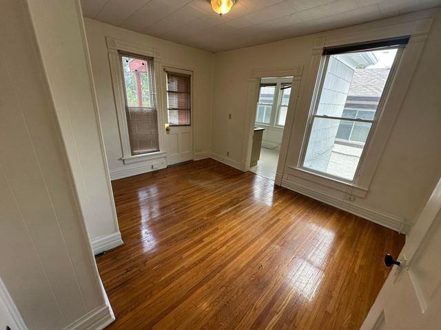 410 Wyandotte Avenue, Columbus, OH 43202