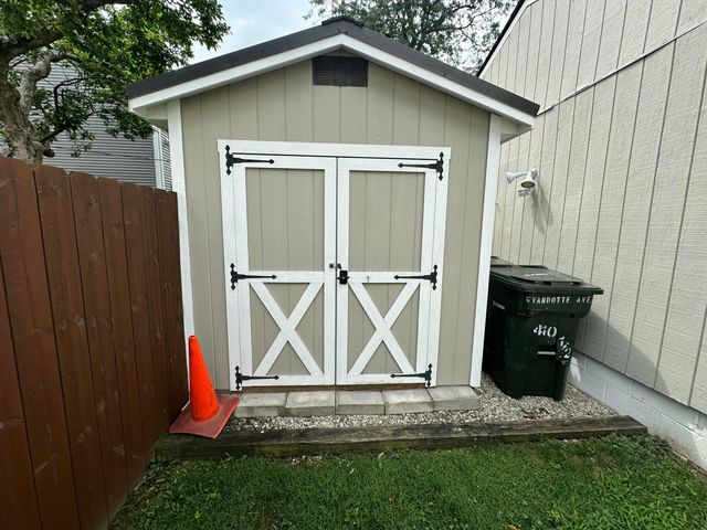 410 Wyandotte Avenue, Columbus, OH 43202