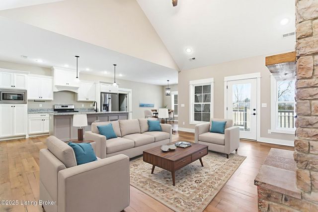 421 Robin Way, Shepherdsville, KY 40165