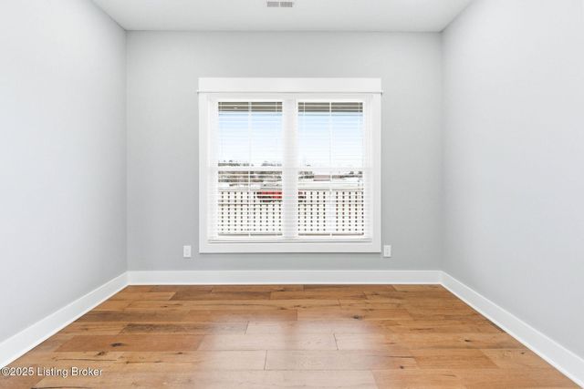 421 Robin Way, Shepherdsville, KY 40165