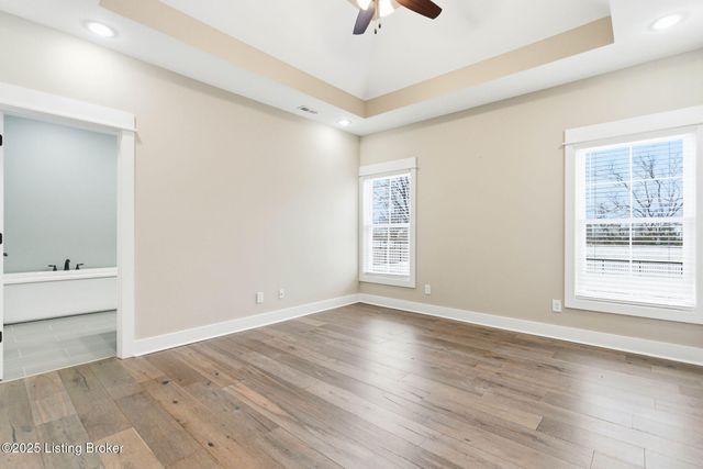 421 Robin Way, Shepherdsville, KY 40165