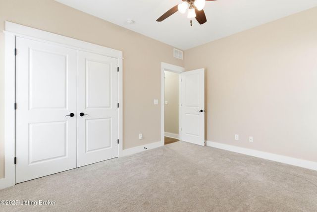 421 Robin Way, Shepherdsville, KY 40165