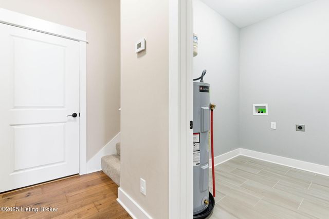 421 Robin Way, Shepherdsville, KY 40165