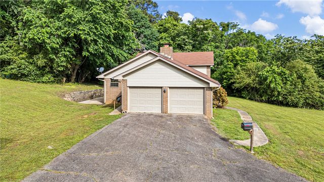 411 Marina Road, Russellville, AR 72802